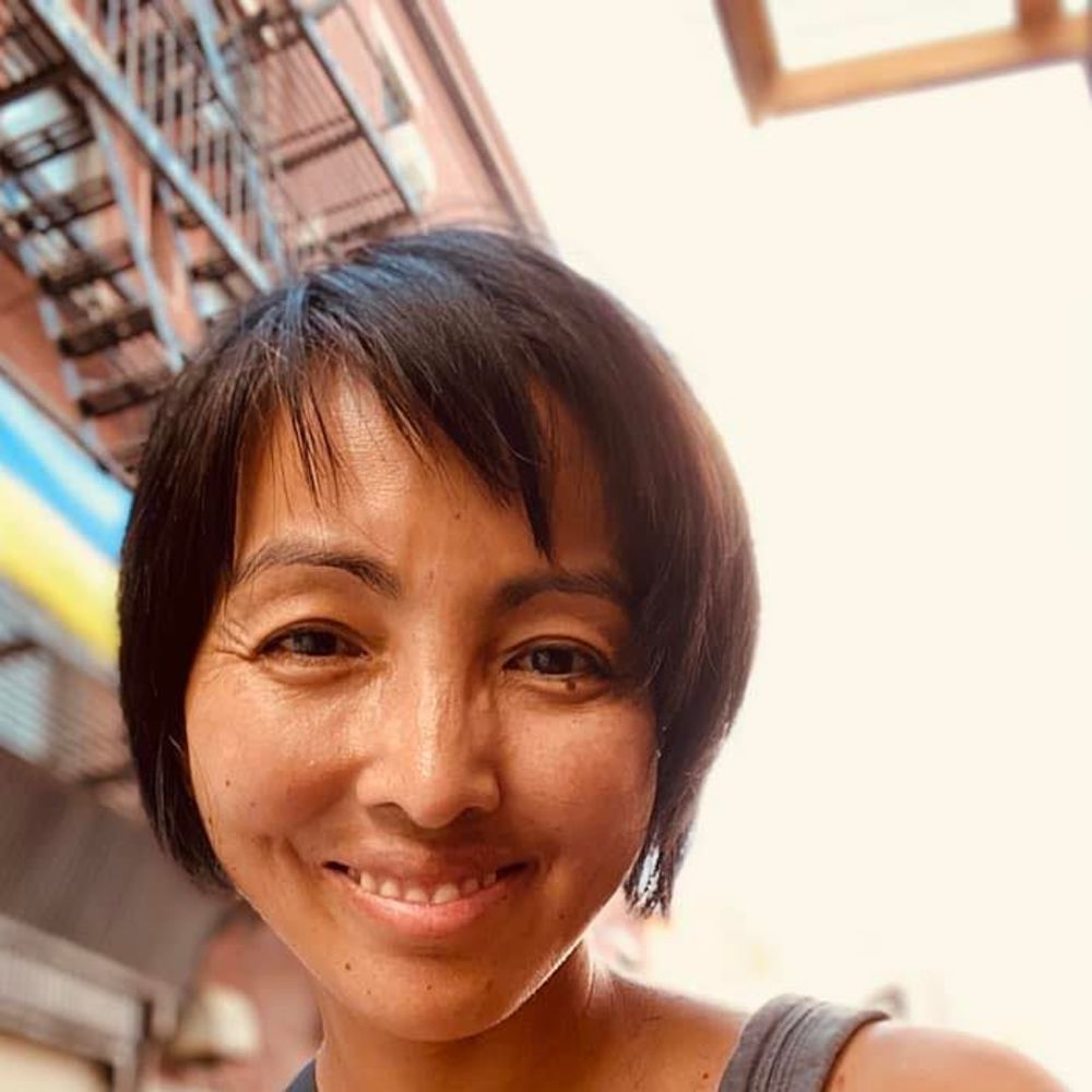 Meet your Posher, Aya